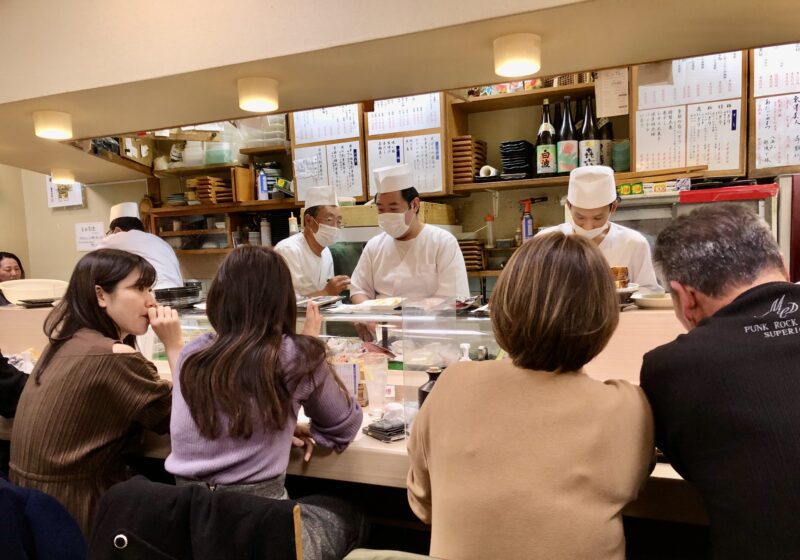 福ずし店内